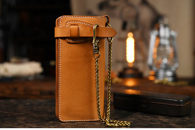 Is A Chain Wallet Good?