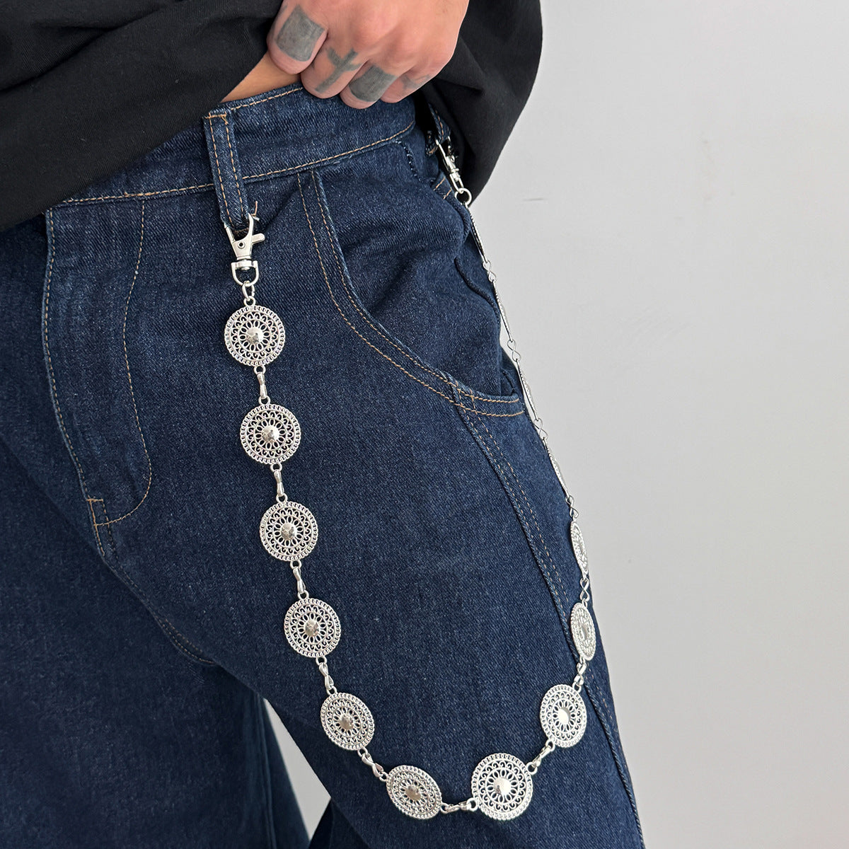 Round Plate Wallet Chain for Women 