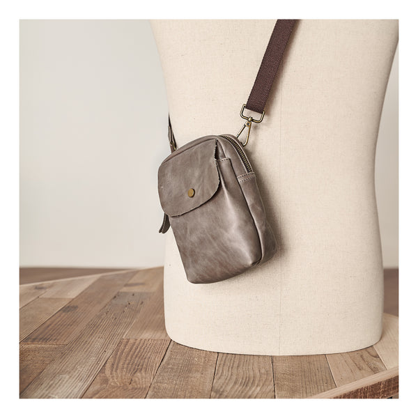 Cool Black Leather Mens Small Messenger Bag Courier Bag Chest Bag Phone Side Bag for men - iwalletsmen