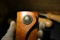 Handmade Leather Mens Cool Key Wallet Car Key Holder Car Key Case for Camel Men - iwalletsmen