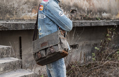 Waxed canvas messenger purse for Men
