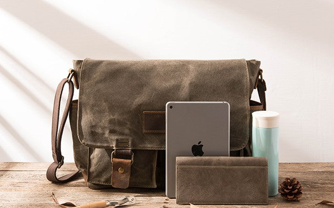 Mens Clutch Bag Men's Handbag Oil Wax Canvas Wash Bag Vintage Men's Handbag  With Leather Wrist Bag Small Bag Men