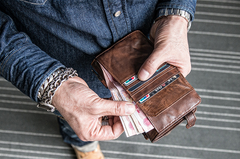 Genuine Leather Mens Cool billfold Leather Wallet Men Cards Wallets Bifold for Men