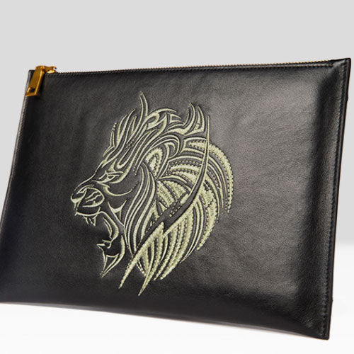 Handmade Leather Mens Clutch Cool Slim Lion Wallet Zipper Clutch Wristlet Wallet for Men