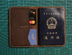 Leather Men Small Slim Travel Wallet Passport Wallet Bifold for Men