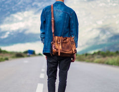 Leather Mens Cool Messenger Bag Shoulder Bag Vintage Crossbody Bag for Men