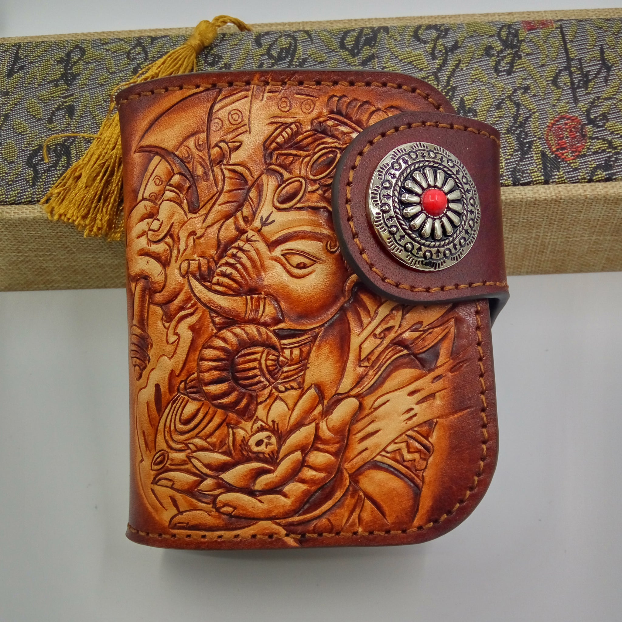 Handmade Leather Tooled Ganesha Mens Chain Biker Wallet Cool Leather Wallet Small Wallets for Men