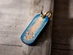 Handmade Leather Mens World of Warcraft Cool Keychain KeyCharm Keyring Pendant for Men