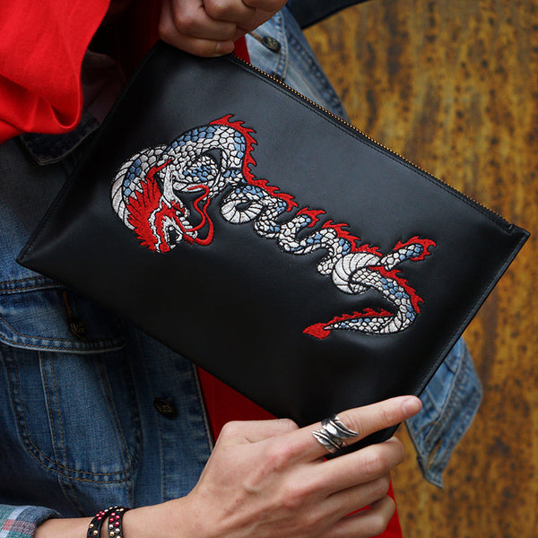Handmade Leather Mens Chinese Dragon Clutch Cool Slim Wallet Zipper Clutch Wristlet Wallet for Men - iwalletsmen
