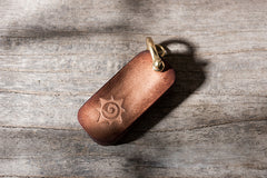 Handmade Leather Mens World of Warcraft Cool Keychain KeyCharm Keyring Pendant for Men