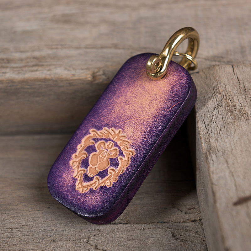 Handmade Leather Mens World of Warcraft Cool Keychain KeyCharm Keyring Pendant for Men