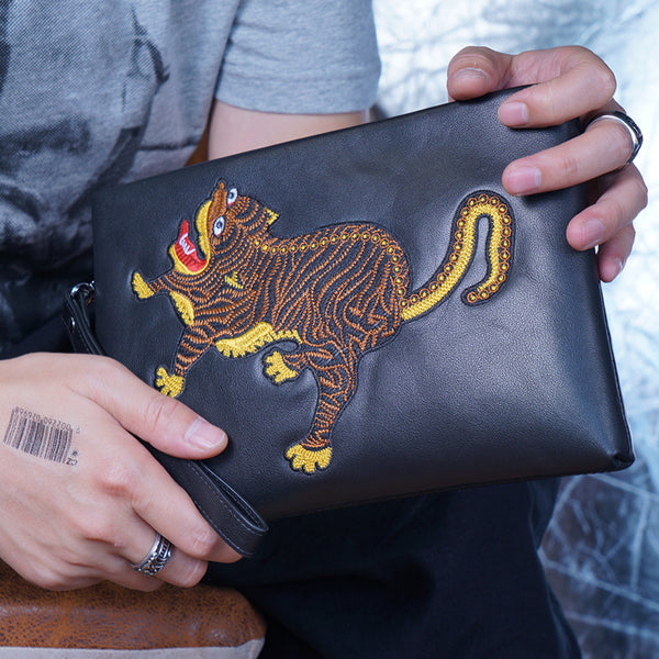 Handmade Leather Mens Clutch Cool Slim Wallet Zipper Clutch Wristlet Wallet for Men - iwalletsmen